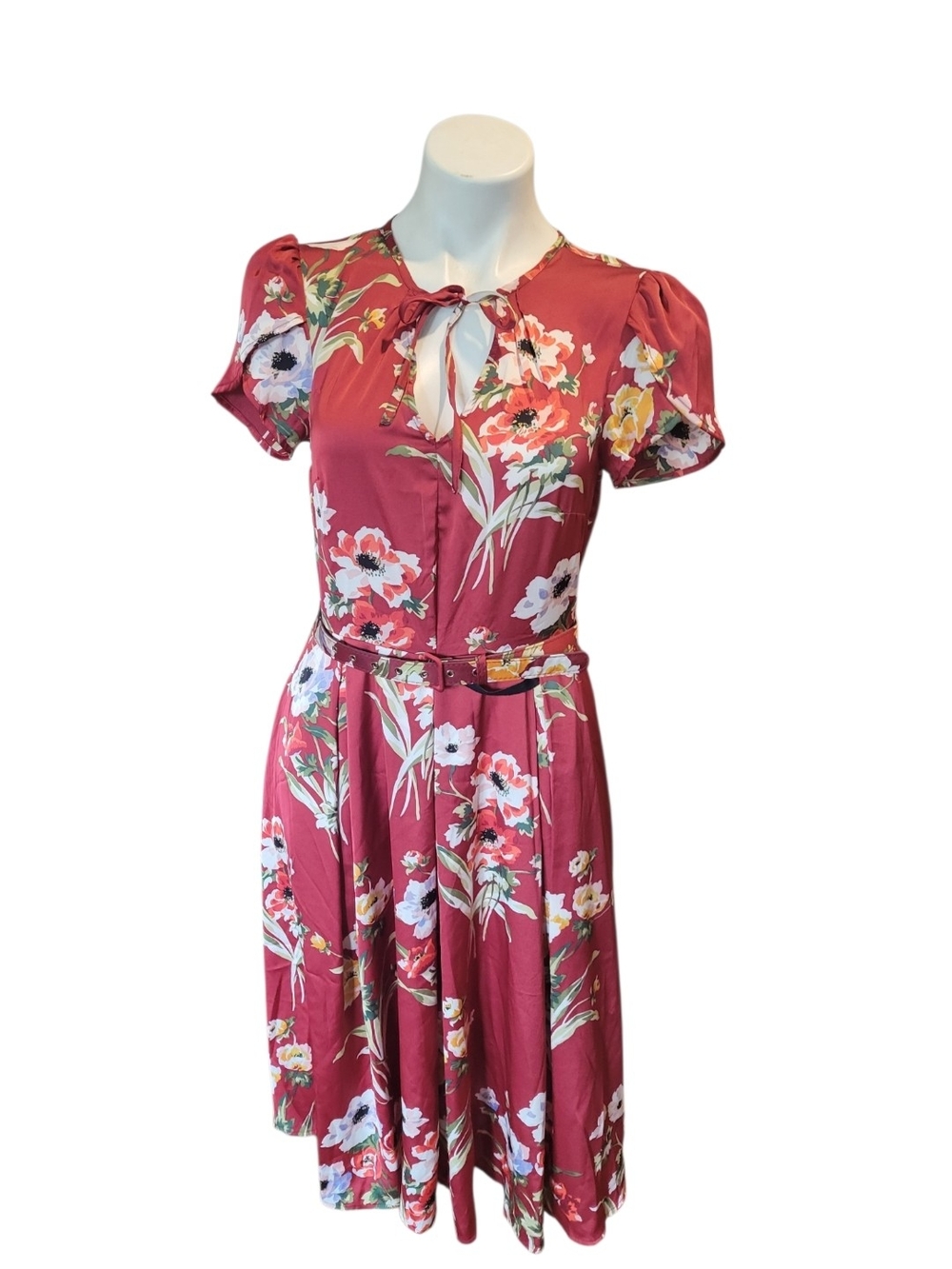 Unique Vintage Floral Tie-Front Midi Dress in Deep Rose
